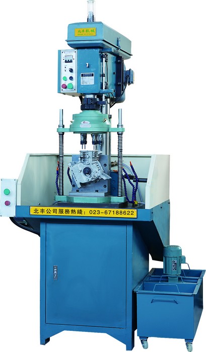 FDM25桌式導螺桿自動進刀攻絲機.jpg